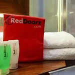 Reddoorz Near Lokasari Square Jakarta